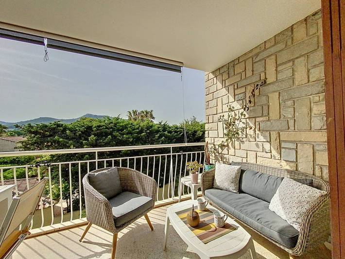 Gîte pour 4 personnes, avec terrasse dans Plage de Saint-Cyr sur Mer Les Lecques