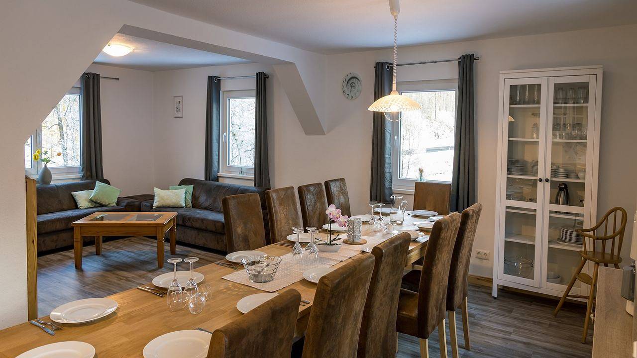 Ganze Ferienwohnung, Ferienwohnung für 18 Personen (220 m²) in Weidenhausen in Bad Berleburg, Kreis Siegen-Wittgenstein