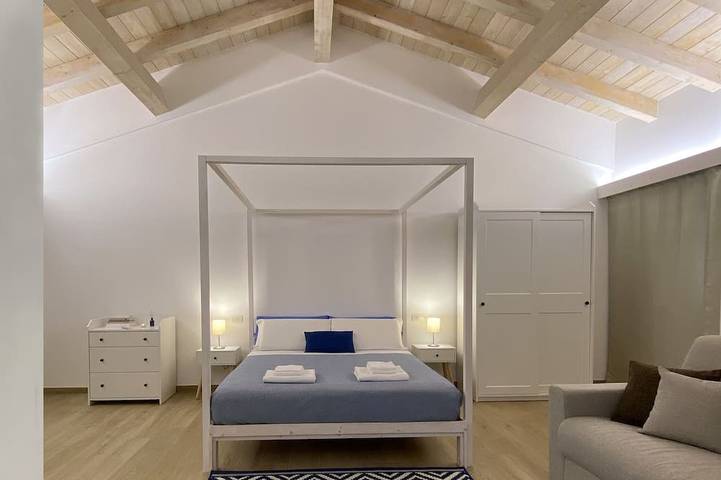 Location de vacances pour 8 personnes, avec Jacuzzi et Jardin à Paternopoli - 2