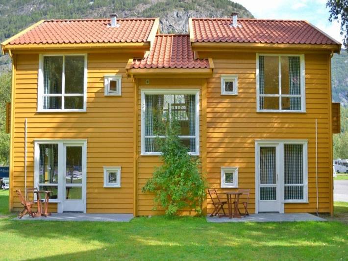 Feriehus for 3 personer, med terrasse i Norge