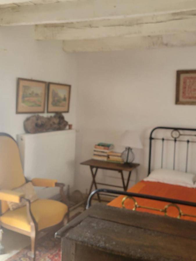 Chambre de charme in Les Quatre-Routes-du-Lot, Lot