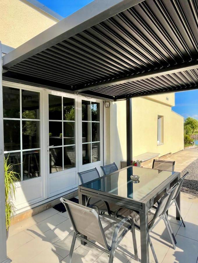 Location de vacances pour 4 personnes, avec vue sur le lac ainsi que vue et jardin, animaux acceptés à Hondschoote - 3