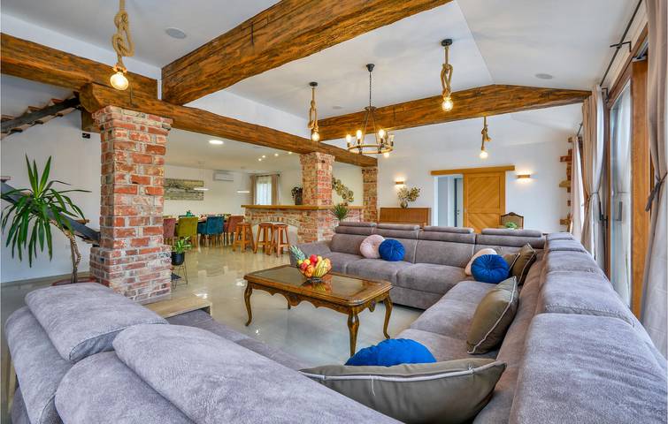 Gemütliche 56 m² große Wohnung mit WLAN, Klimaanlage, Parkplatz, Terrasse und Grill in Krapina-Zagorje