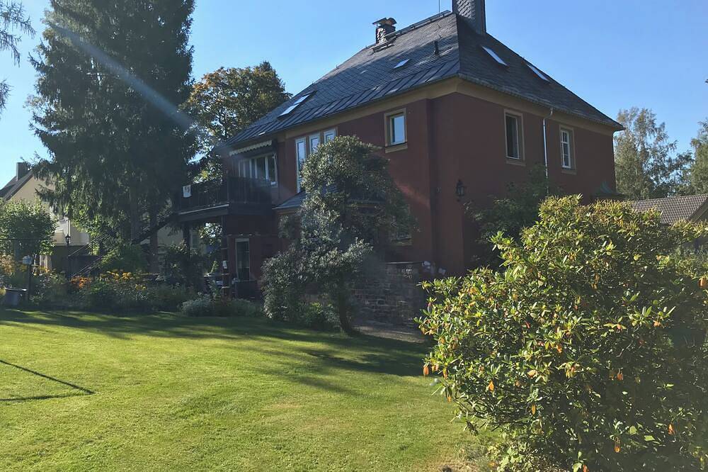 Ganze Wohnung, Geräumige Ferienwohnung mit Terrasse im Herzen des Erzgebirges in Marienberg, Erzgebirge