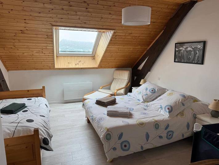Gîte pour 5 personnes, avec vue dans Office De Tourisme De Nasbinals - 3