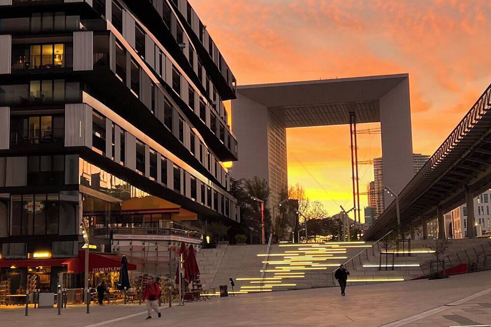 Entire apartment, Comfort stay at Paris La Défense Arena in Nanterre, Hauts-de-Seine