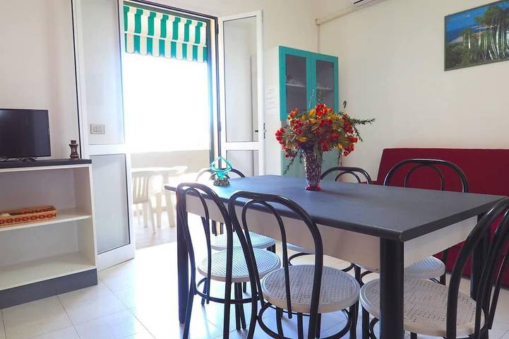 Apartamento de vacaciones para 5 personas, con balcón, Se admiten mascotas - 1