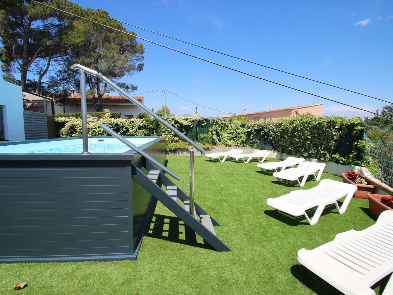 Apartamento entero, Amplio apartamento, parking, Ac, vista al mar - 8 pers. in Parque de Montroig, Costa Dorada