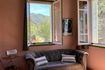 Gîte pour 8 personnes, animaux acceptés à Sahorre
