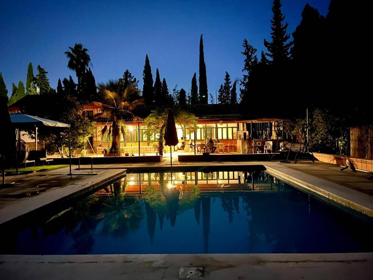 Spacious Garden Villa, private pool, huge grounds with orange trees in Dos Hermanas, Provincia de Sevilla