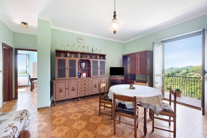 Entire apartment, Apartment 'Casa Vera' with Mountain View, Private Terrace and Wi-Fi in Gavi, Alessandria Province