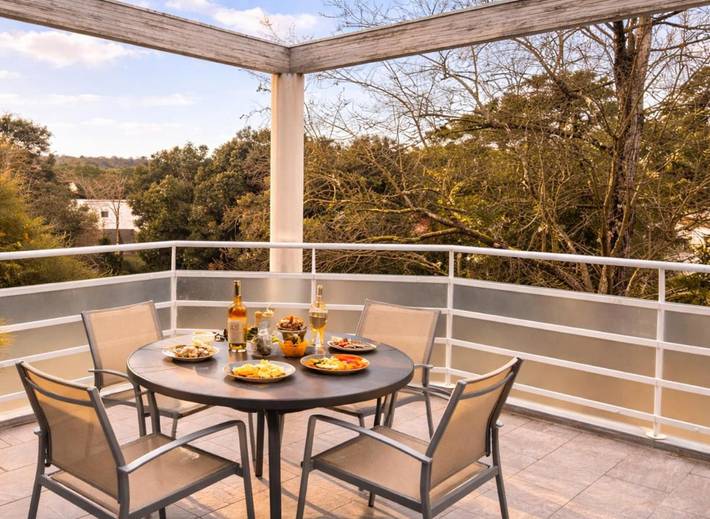 Gîte pour 5 personnes, avec Balcon ainsi que Terrasse et Vue dans Plage des Vergnes