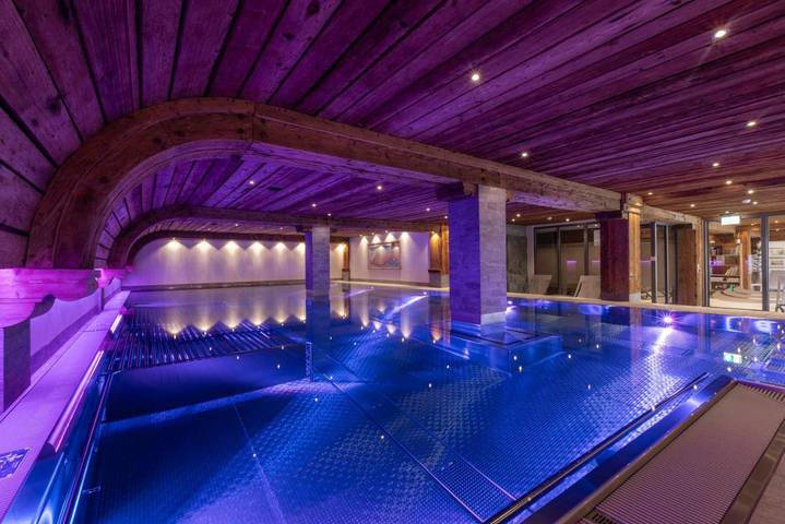 Hotel für 2 Personen, mit Balkon und Terrasse sowie Whirlpool und Garten in Zermatt