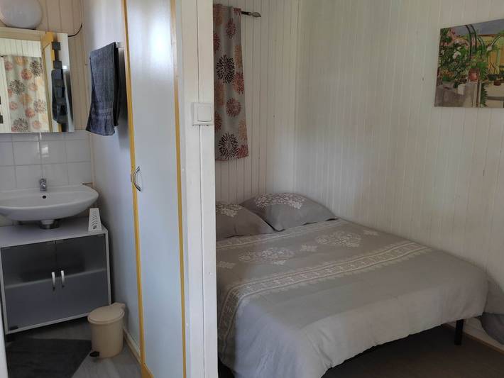 Chalet pour 2 personnes, avec terrasse et piscine dans le Gard - 3