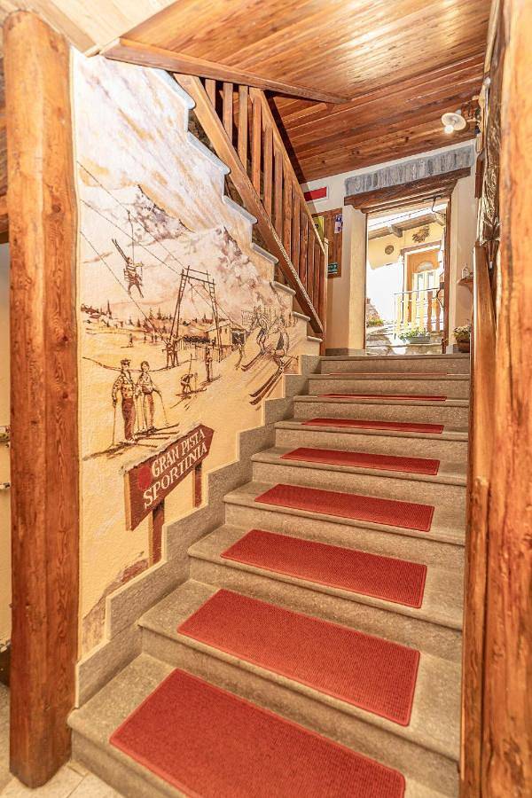 Chalet Chez Nous in Sauze d'Oulx, Via Lattea