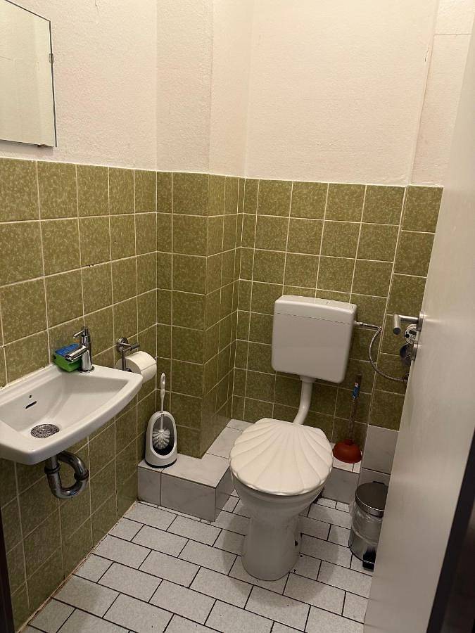 Appartement entier, Große Wohnung mit Balkon Raum Aachen G4 in Würselen, Rhénanie