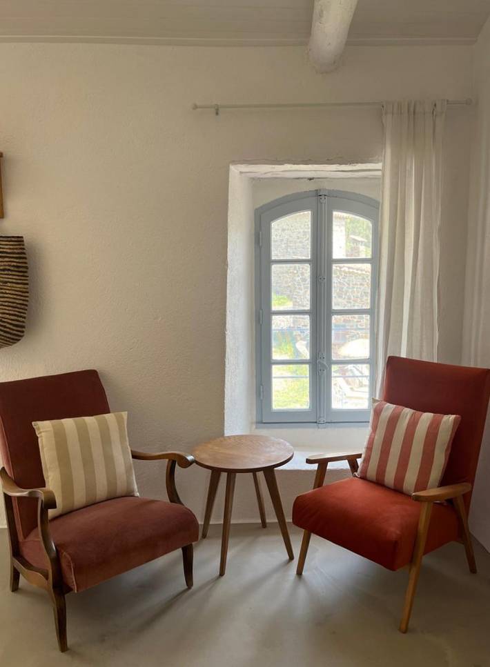 Location de vacances pour 2 personnes, avec jardin et piscine dans le Gard - 4