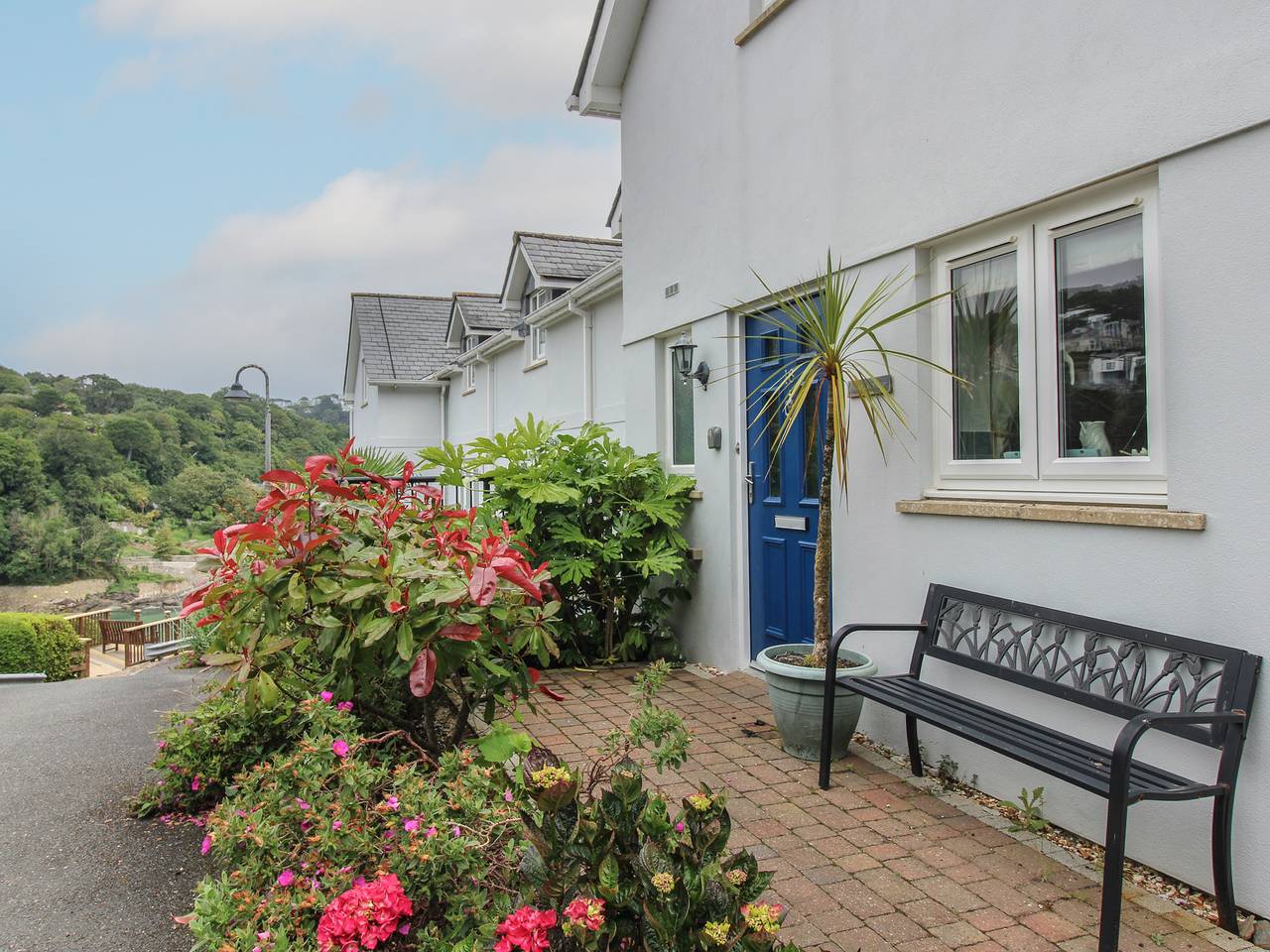 Log Cabin for 5 People in Salcombe, South Devon