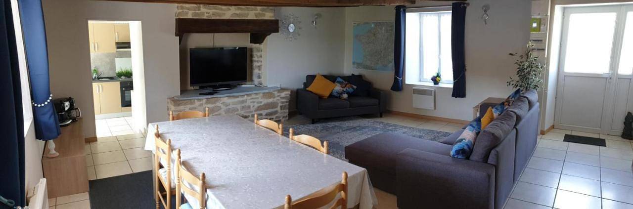 Location de vacances pour 7 personnes, avec jardin ainsi que piscine et terrasse, animaux acceptés à Plémet - 4