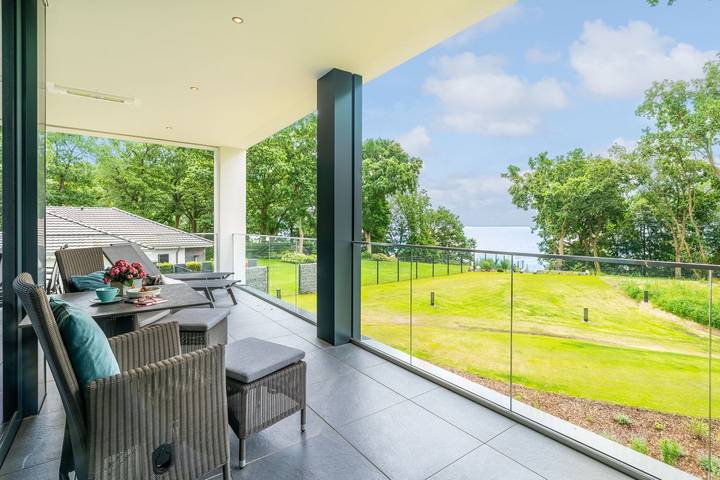 Ferienwohnung für 6 Personen, mit Garten und Sauna sowie Ausblick und Seeblick, mit Haustier in Garz - 4