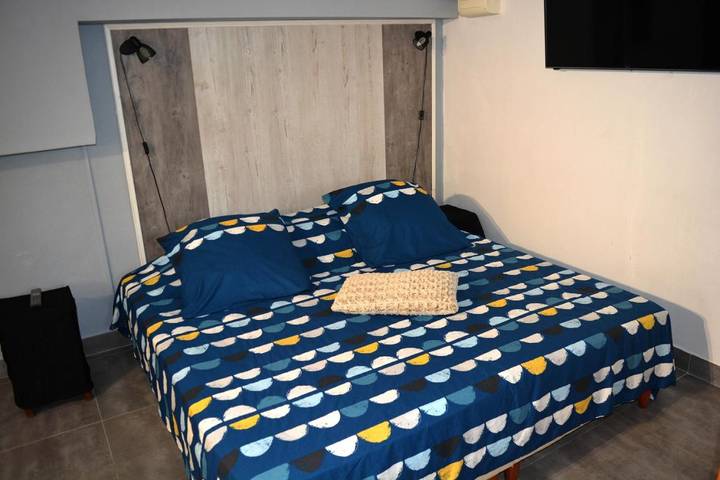 Maison d’hôte pour 6 personnes, avec piscine et jardin à Antibes - 4