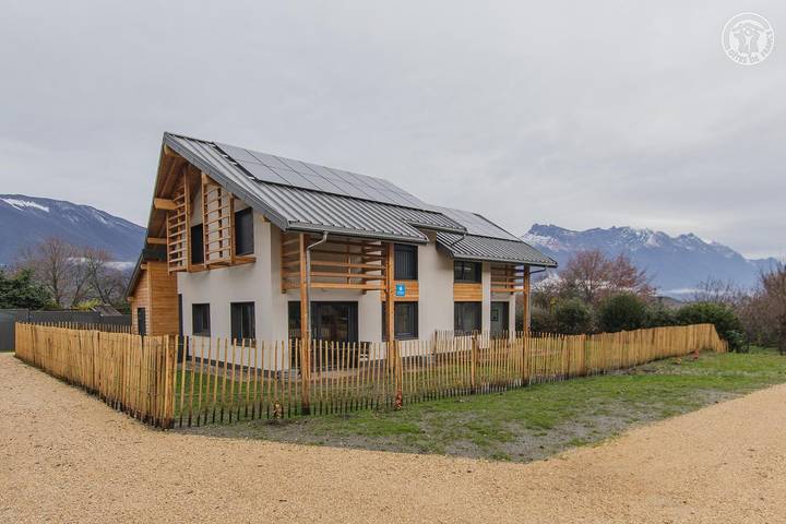 Gîte pour 4 personnes, avec terrasse - 1