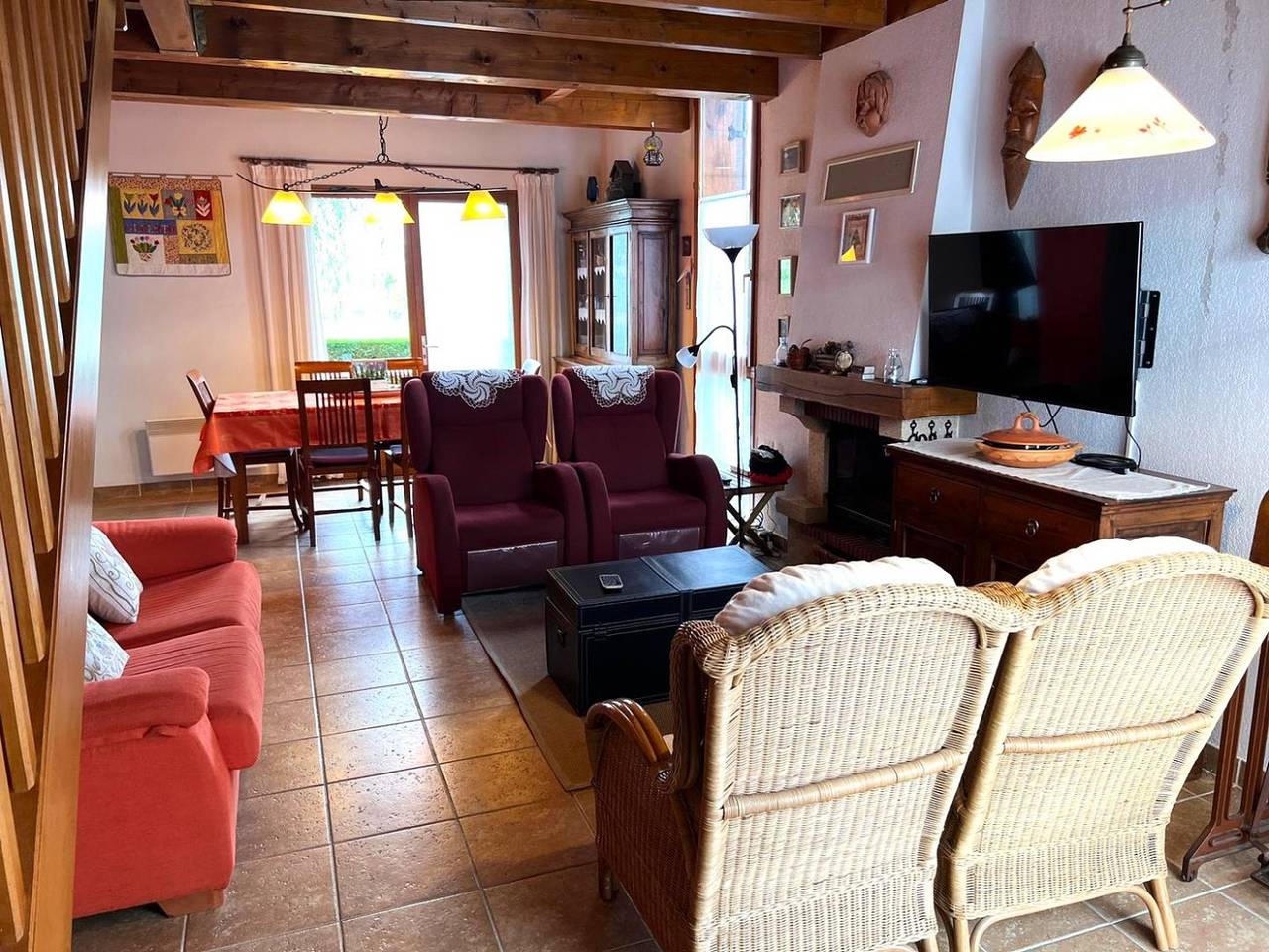 Mitoyenne 4 ch. Jardin Privé, Cheminée, Vues et Wifi in Sainte-Léocadie, Parc naturel régional des Pyrénées catalanes