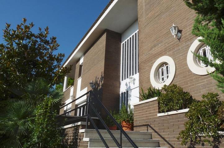 Casa rural para 10 personas, con jardín y vistas además de balcón y piscina en Bajo Penedés - 3