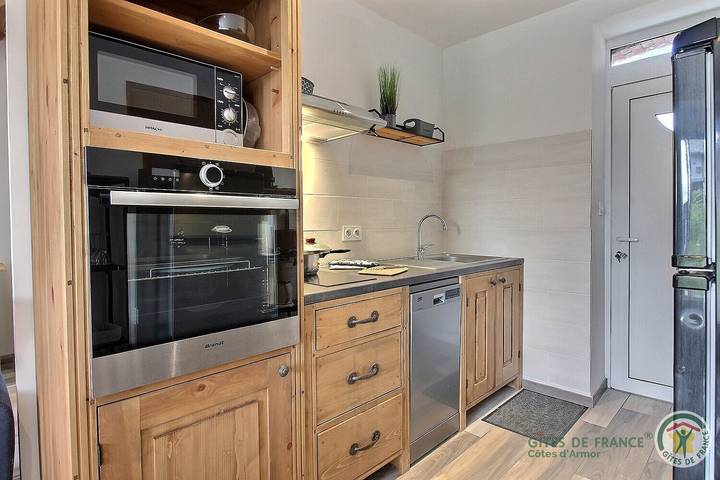 Gîte pour 2 personnes, avec jardin à Évran - 4