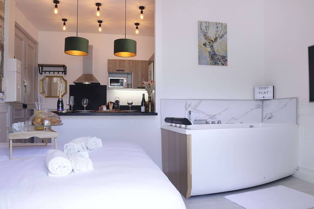 Appartement entier, La Marquise Cosy Flat - Jacuzzi - Senlis in Senlis, Oise