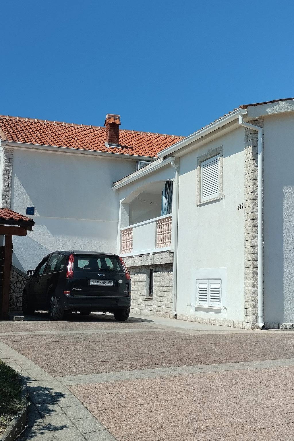 Entire apartment, One bedroom apartment with terrace and sea view Lopar, Rab A-19896-a in Lopar, Rab