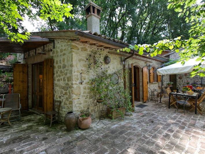 Casa en Assisi con piscina climatizada in Asís, Provincia de Perugia