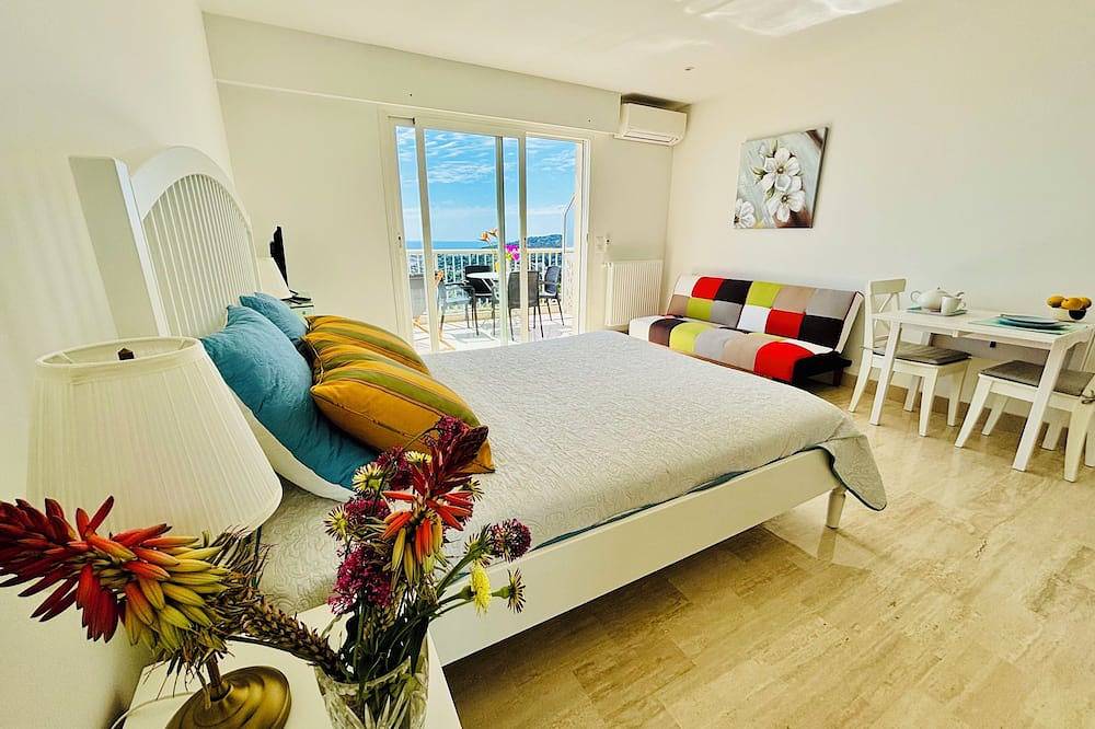 Entire apartment, Sunset paradise in Villefranche in Villefranche-sur-Mer, Nice region