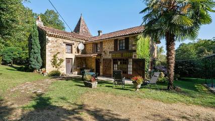 Location de vacances pour 4 personnes, avec terrasse et jardin à Villefranche-du-Périgord