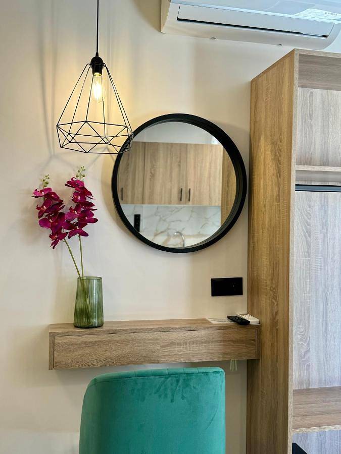 Ferienwohnung für 2 Personen, mit Ausblick und Terrasse in Faliraki - 3
