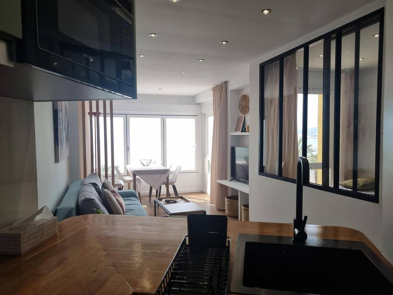 Ganze Ferienwohnung, Meerblick zum Träumen in Algarrobo Costa, Algarrobo