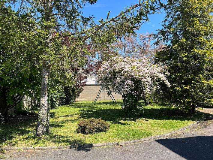 Gîte pour 6 personnes, avec terrasse et jardin à Fagnières