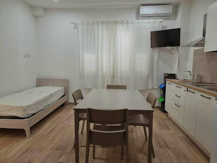 Gîte pour 4 personnes, avec terrasse à Tre Fontane - 4