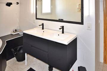 Location De Vacances pour 5 Personnes dans Pernes-les-Fontaines, Provence, Photo 4
