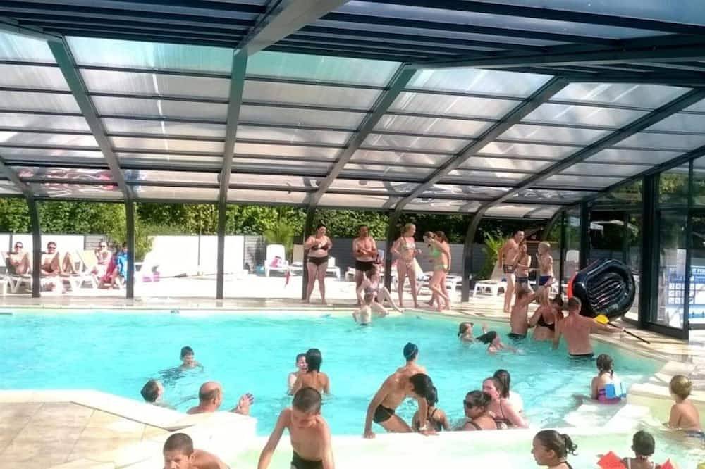 Zecamping 4* piscine couverte dog friendly jacuzzi mobil-home Bbq 24m2 in Apremont, Vallée de la Loire