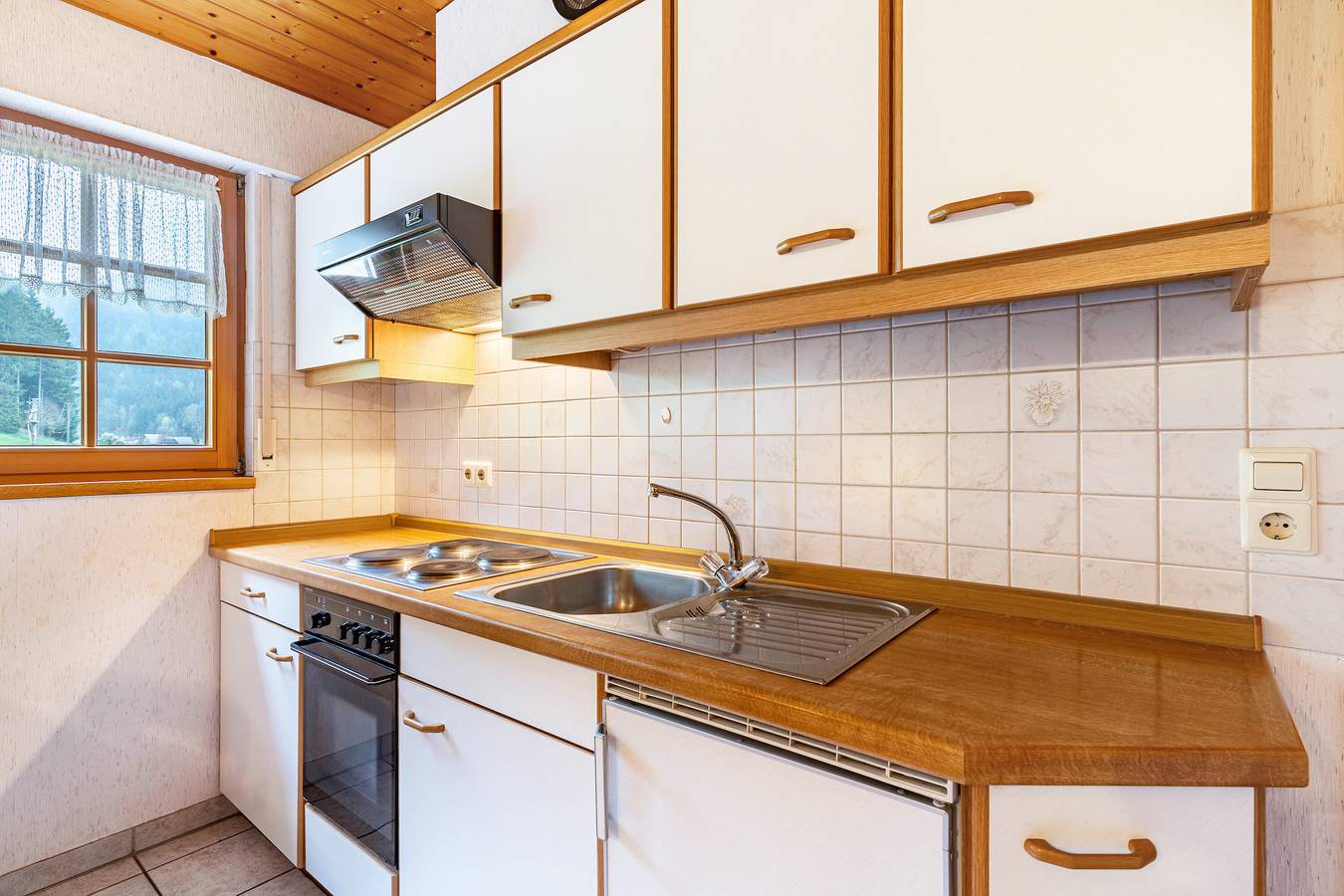 Ganze Wohnung, Ferienwohnung 2 Im Bauernhaus" mit gemeinsamer Terrasse, Gemeinschaftsgarten und Wlan in Bad Rippoldsau-Schapbach, Mittlerer Schwarzwald