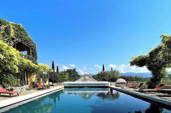 Villa für 12 Personen, mit Garten und Terrasse - 1