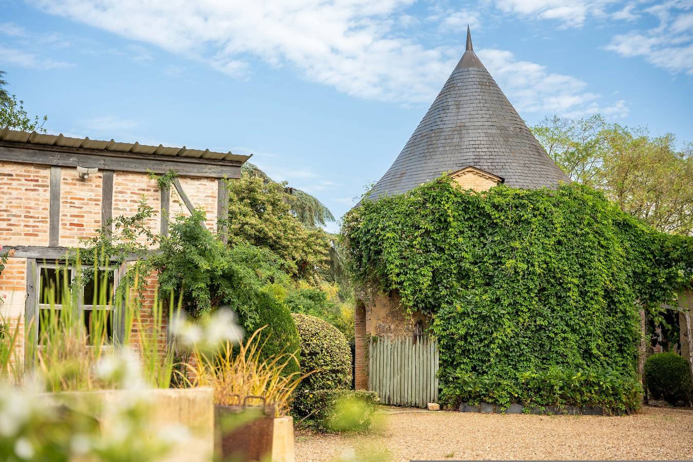 Château de Chambiers - L'Orangerie in Cheviré-le-Rouge, Vallée de la Loire