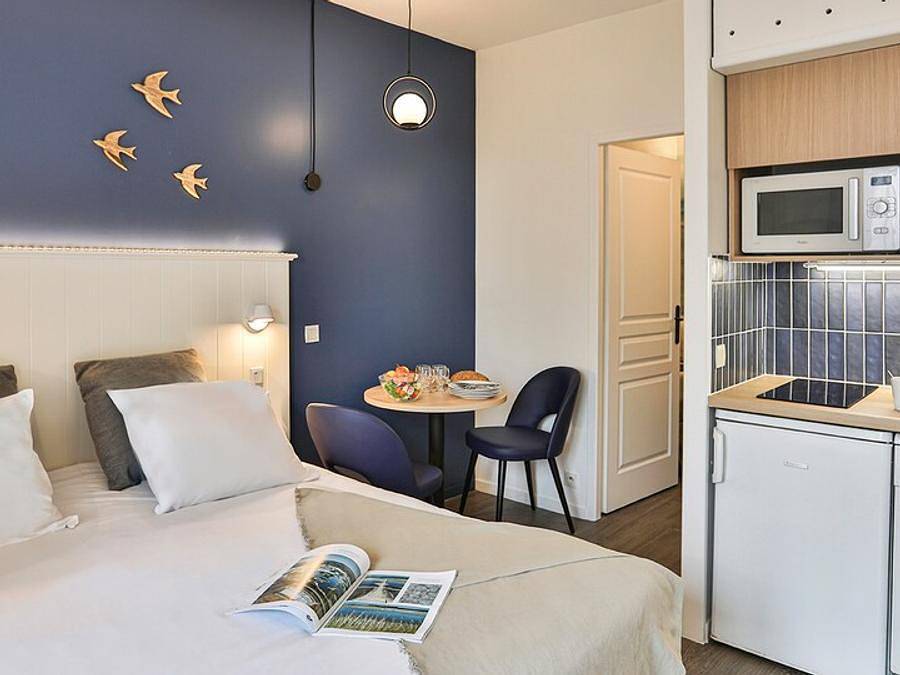 Pierre & Vacances Résidence Centre - Appartement 2 personnes - Studio 2 personnes - Rénové in La Rochelle, Région de La Rochelle