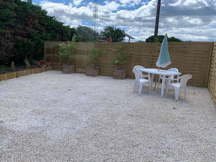 Location de vacances pour 6 personnes, avec jardin et terrasse à Sernhac - 4