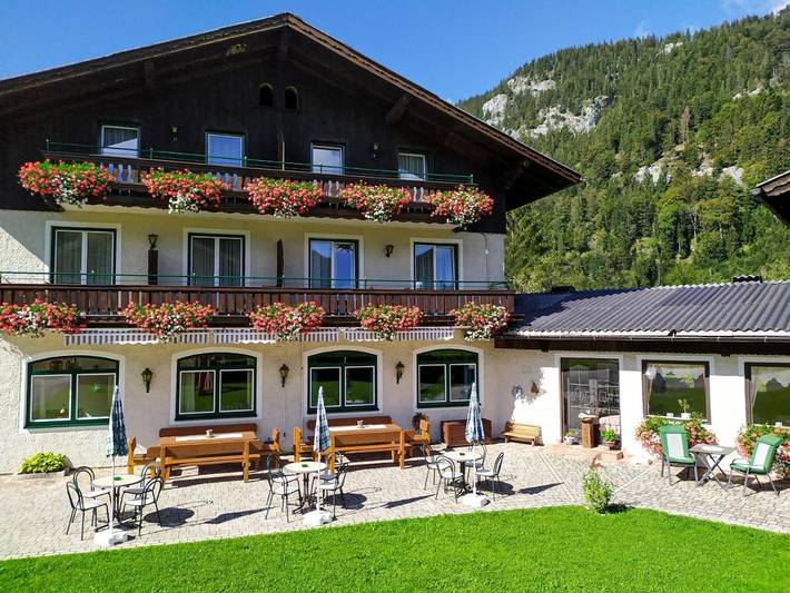 BnB für 2 Personen, mit Terrasse und Garten sowie Ausblick in Fuschl am See