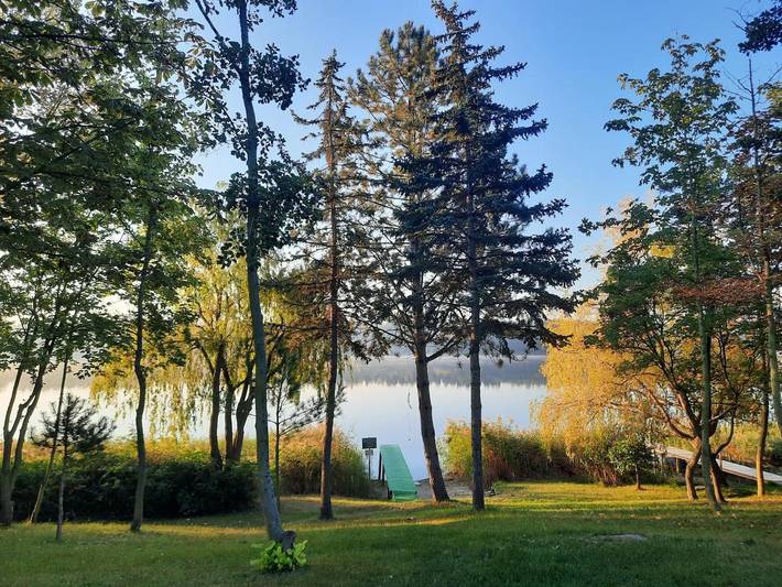 Ferienwohnung für 3 Personen, mit Terrasse und Garten sowie Seeblick und Ausblick in Braunsbedra - 4