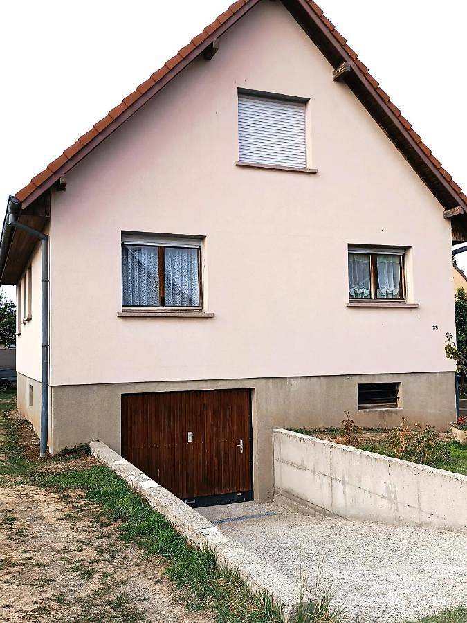 Gîte pour 2 personnes, avec jardin et vue à Ungersheim