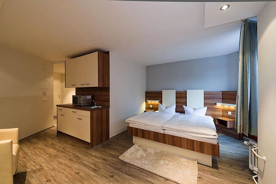 Central Hotel-Apart München in Munich Berg am Laim, Múnich