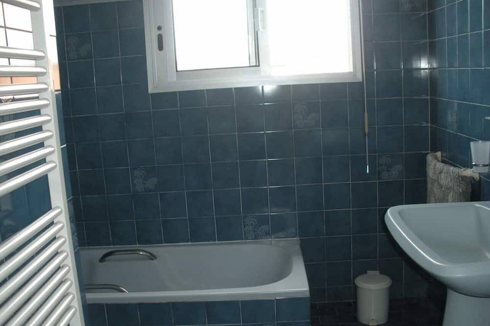 Apartamento entero, Anglet/Biarritz T2 ds /villa 4 P terras jardin parking confort Wifi loc sam sam in Anglet, Region de Bayona